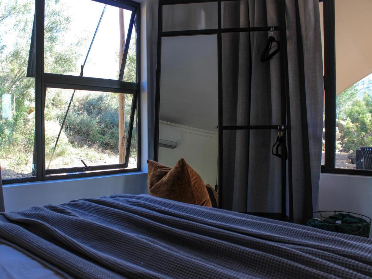 Wagyu Mountain Lodge Paarl Exterior photo